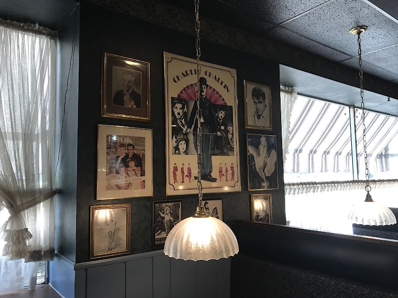 Gene's Place To Dine in Cleveland