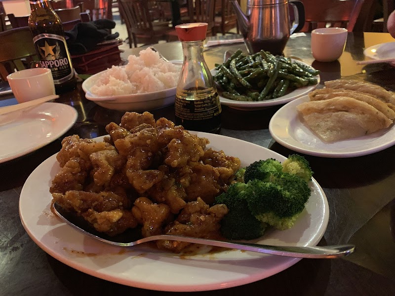 Szechuan Gourmet Cleveland atmosphere