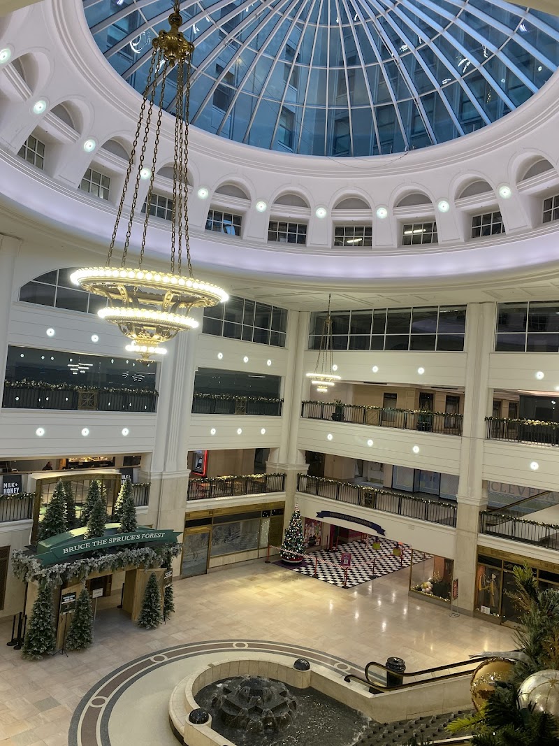 Milk + Honey Tower City Cleveland atmosphere