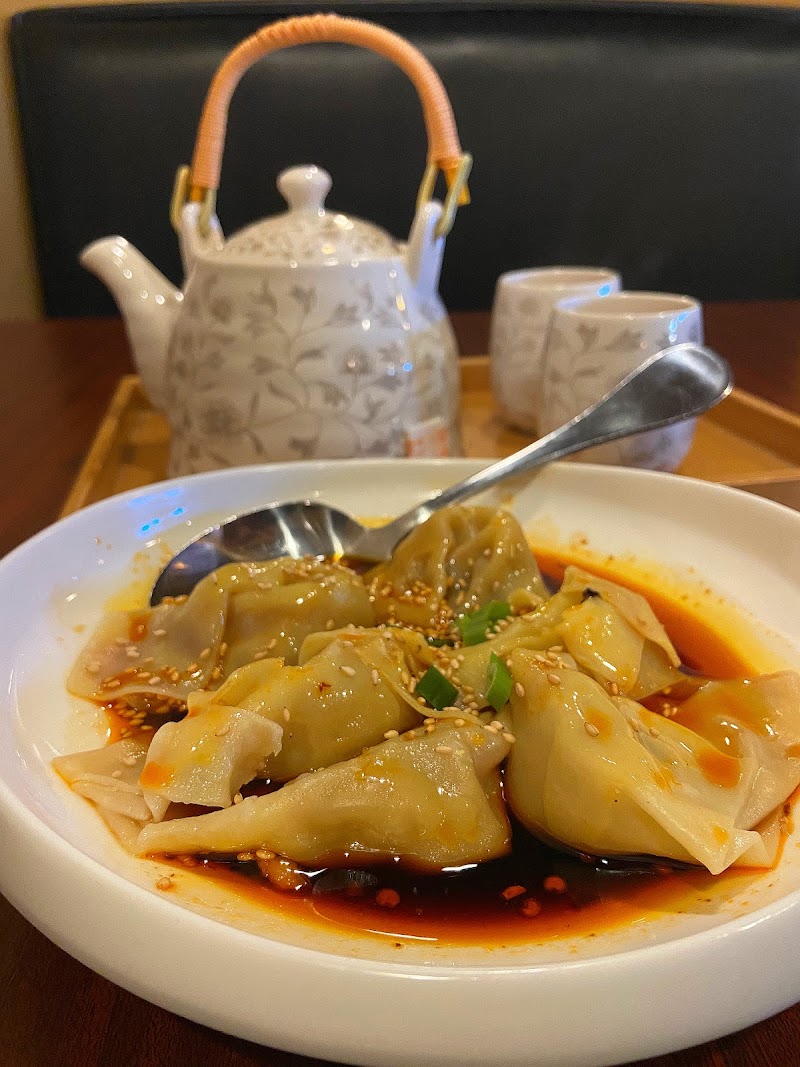 Han Chinese Kabob & Grill Cleveland atmosphere