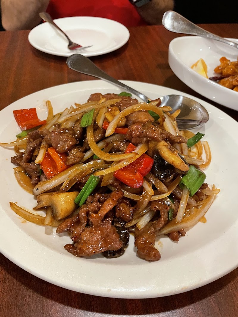 Han Chinese Kabob & Grill Cleveland atmosphere