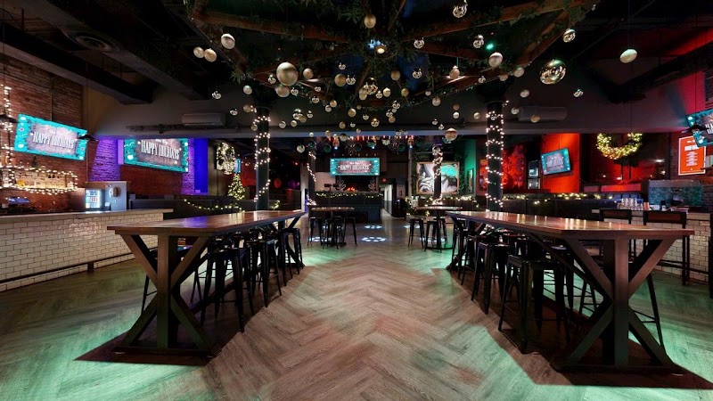 The IVY Cleveland atmosphere