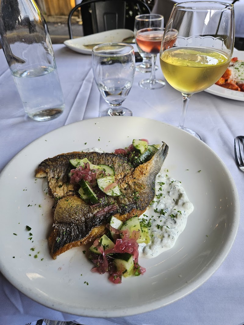 Home Bistro Cleveland atmosphere