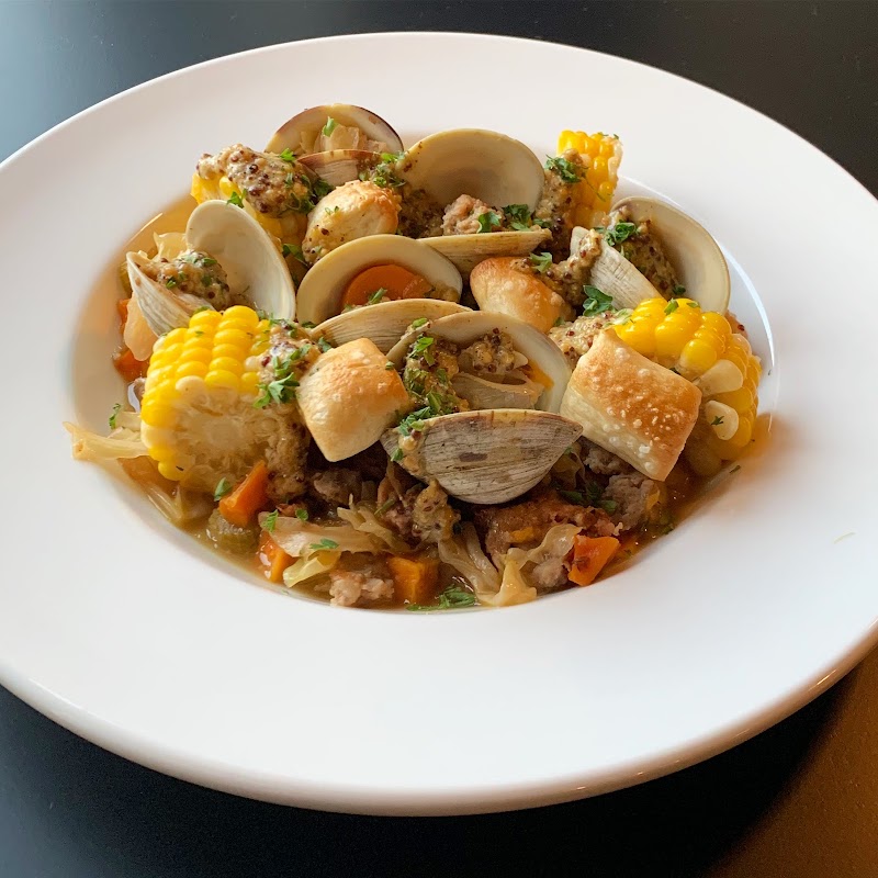 Home Bistro Cleveland atmosphere