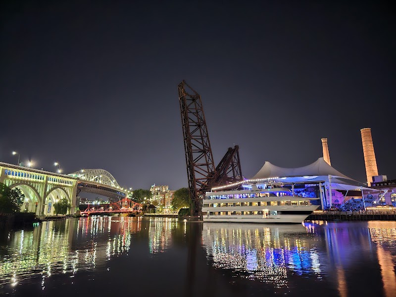 Flats East Bank | Entertainment District Cleveland atmosphere