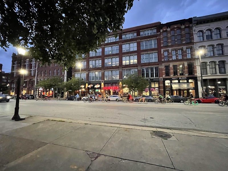 Historic Warehouse District, Cleveland, Ohio Cleveland atmosphere