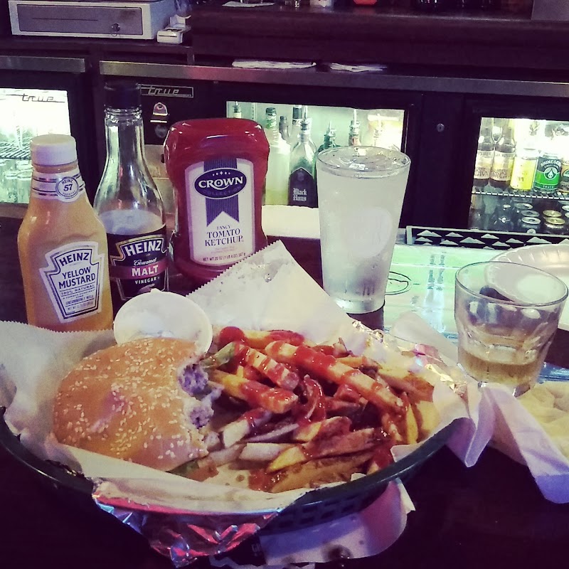 Wagon Wheel Pub Cleveland atmosphere