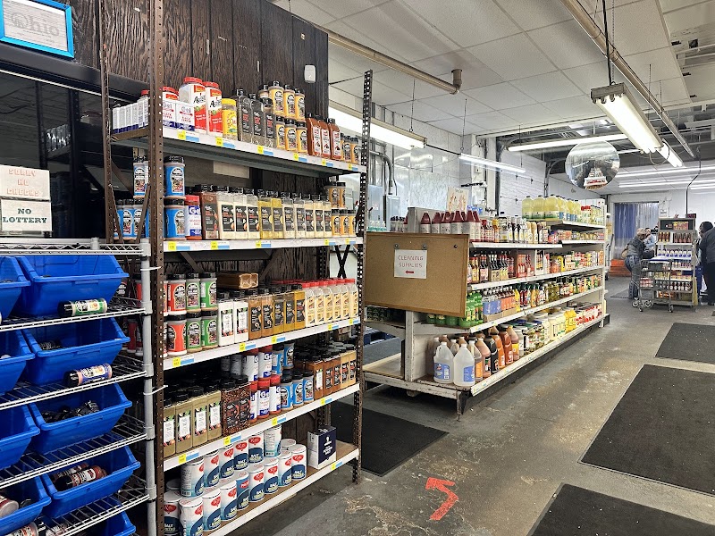 Farm House Food Distributors, Inc. Cleveland atmosphere