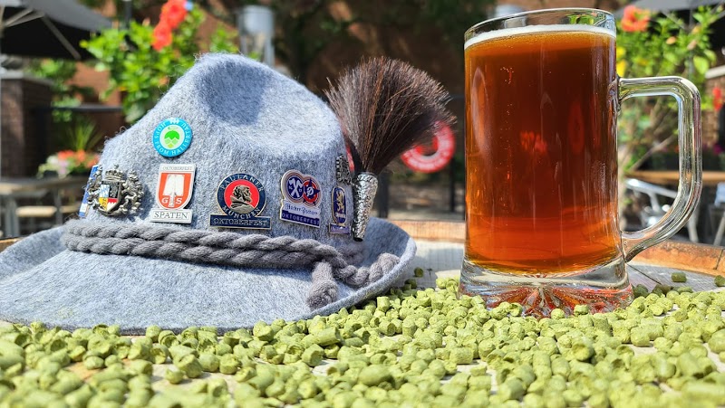 Boss Dog Brewing Co. Cleveland food