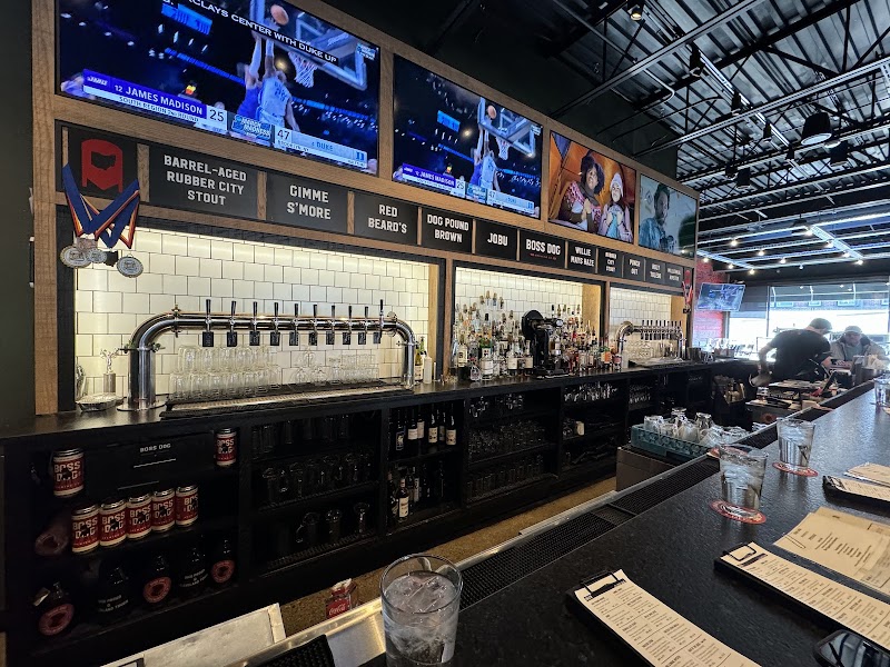 Boss Dog Brewing Co. Cleveland atmosphere