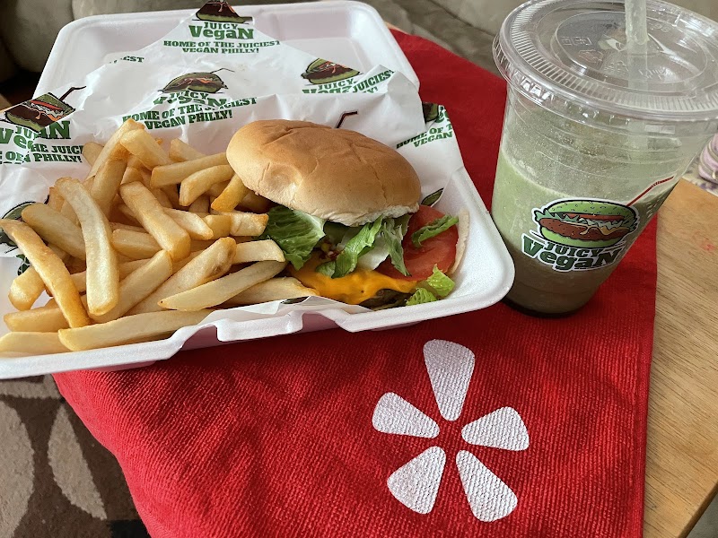 Juicy Vegan Cleveland atmosphere