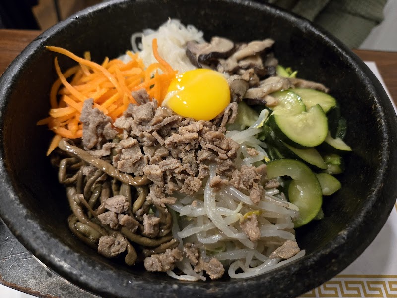 Seoul Garden Restaurant Cleveland atmosphere
