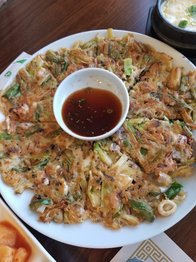 Seoul Garden Restaurant Cleveland atmosphere