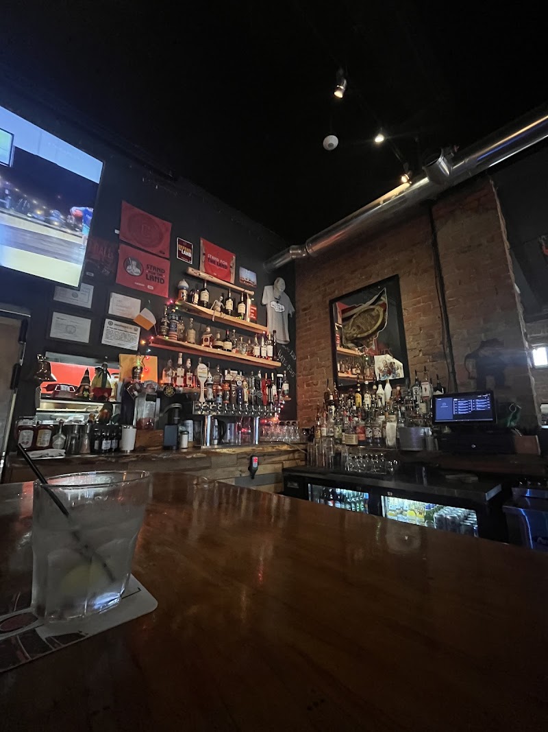 Moe's Tavern Cleveland atmosphere