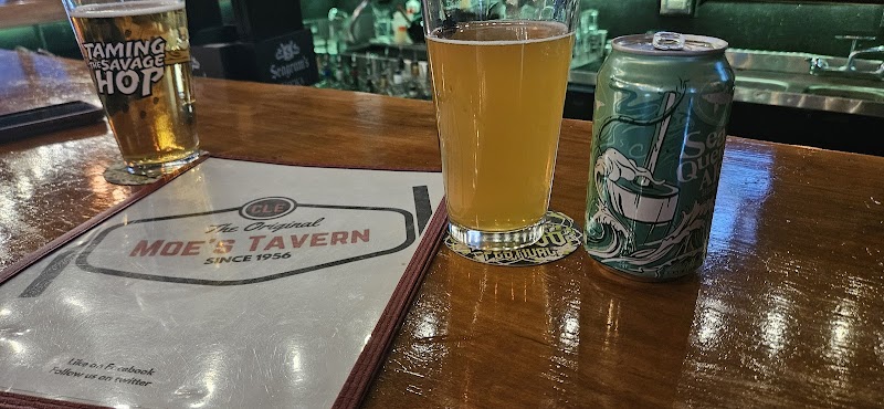 Moe's Tavern Cleveland atmosphere