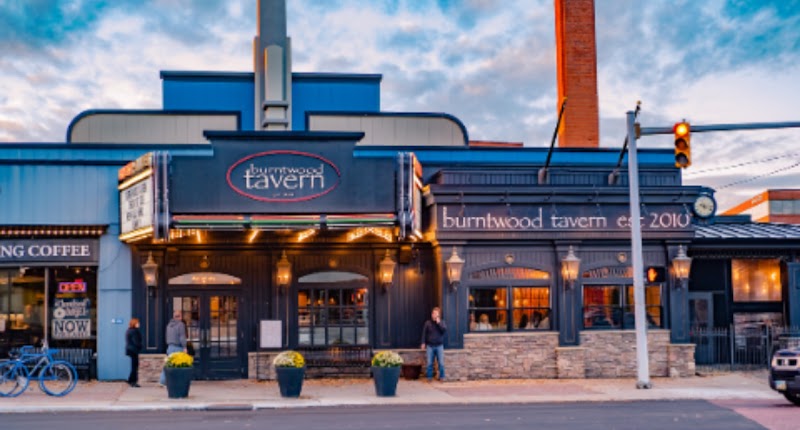 Burntwood Tavern Cleveland atmosphere