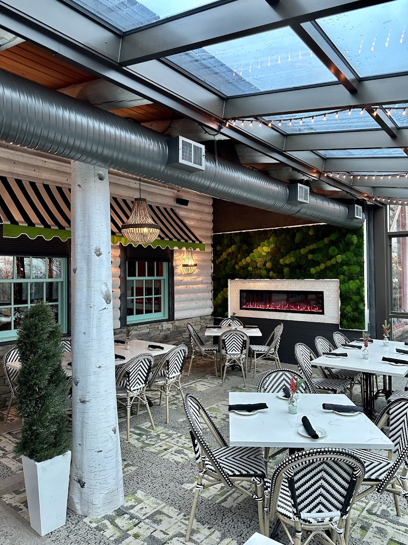 Blue Canyon Kitchen & Tavern in Cleveland