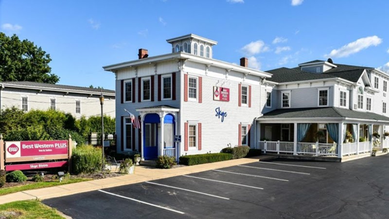 Skye Bistro Best Restaurant in Mentor Oh Cleveland atmosphere