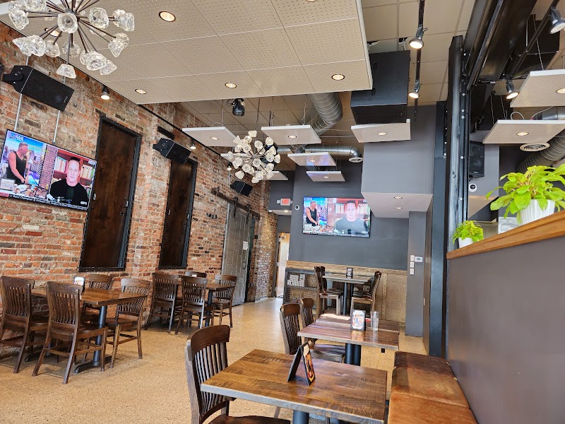 Landmark Smokehouse Cleveland atmosphere