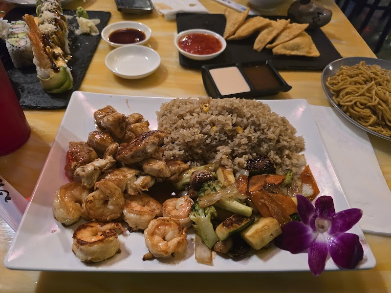Ichiban Japanese Steakhouse & Sushi Cleveland atmosphere