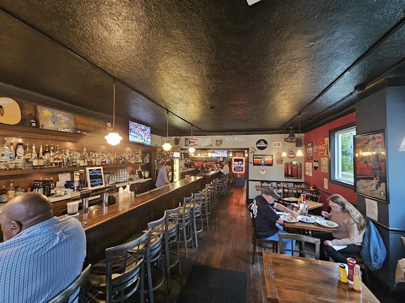 Rowley Inn Cleveland atmosphere