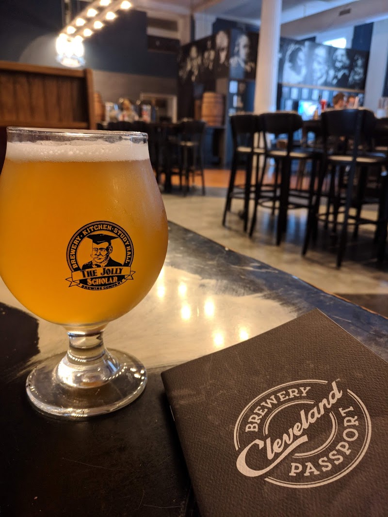 The Jolly Scholar Cleveland atmosphere