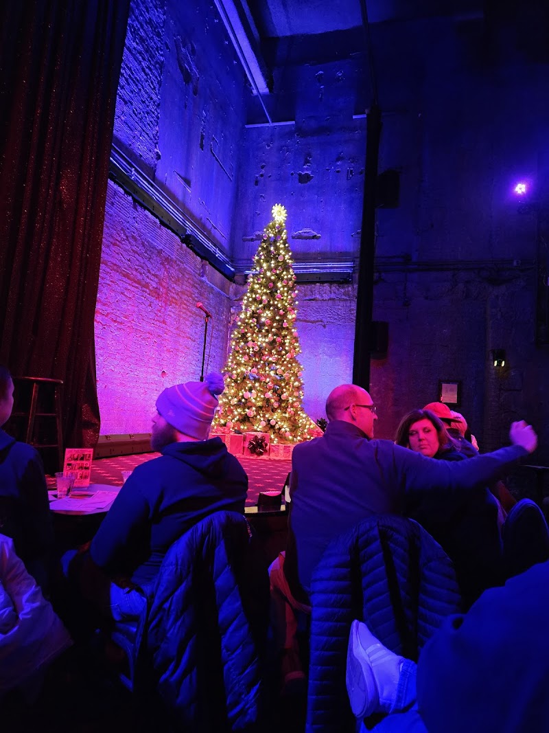 Pickwick & Frolic Restaurant and Club Cleveland atmosphere