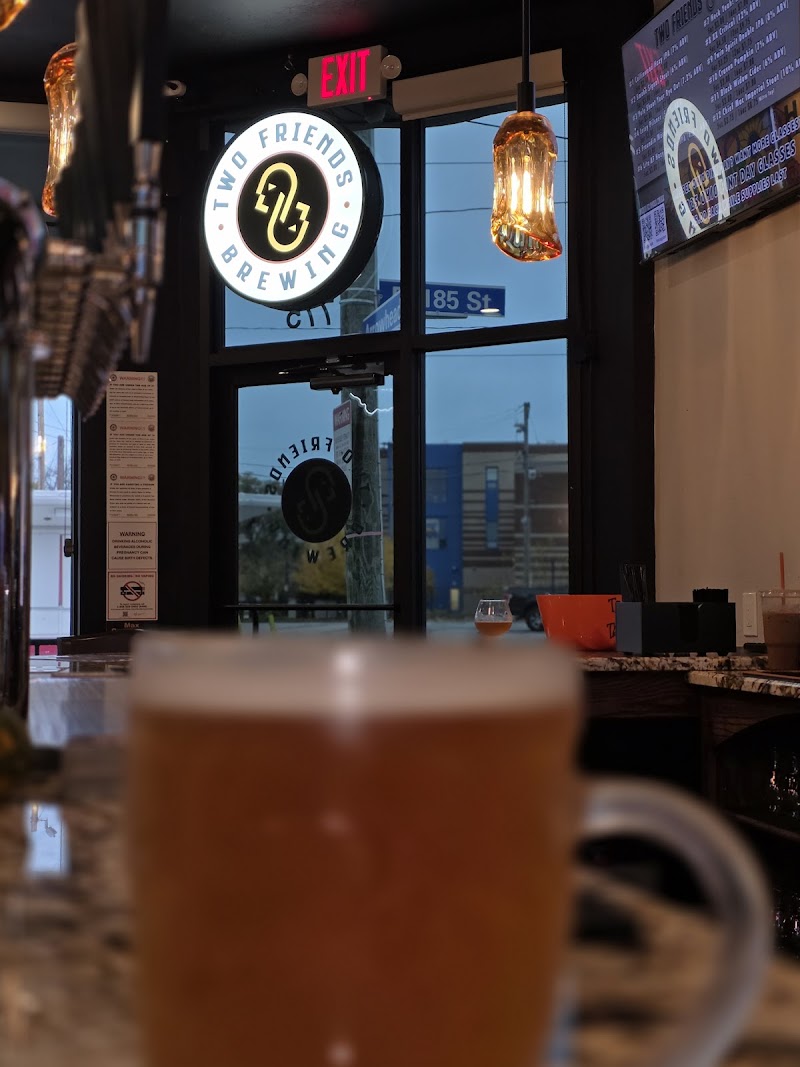 Two Friends Brewing Cleveland atmosphere