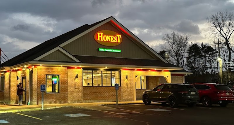Honest Restaurant Cleveland in Cleveland