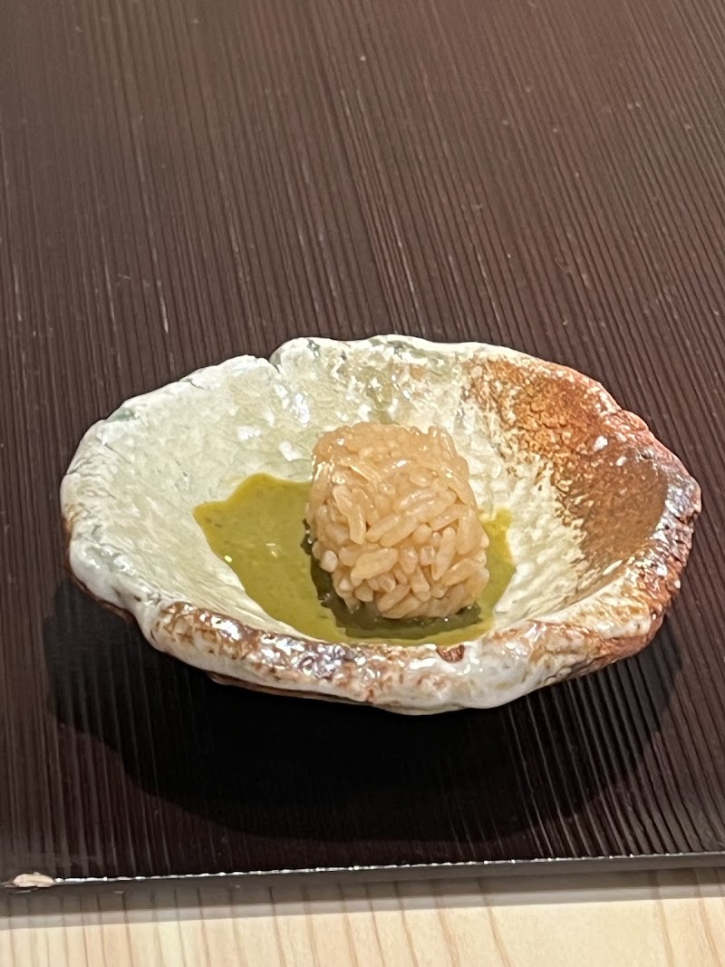 Sushi Kuwahata Cleveland atmosphere