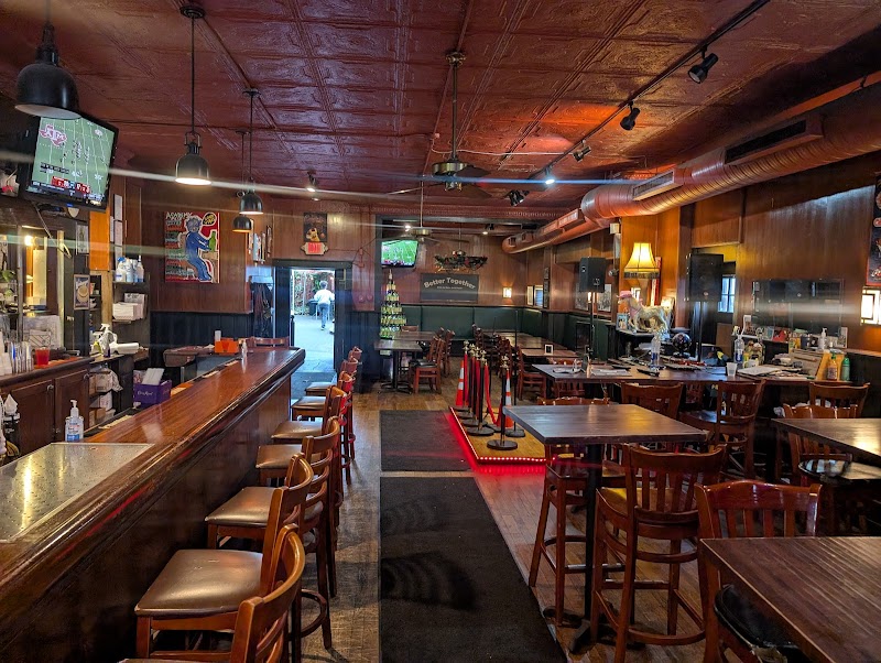 Academy Tavern Cleveland atmosphere