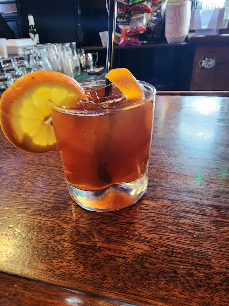 Academy Tavern Cleveland atmosphere
