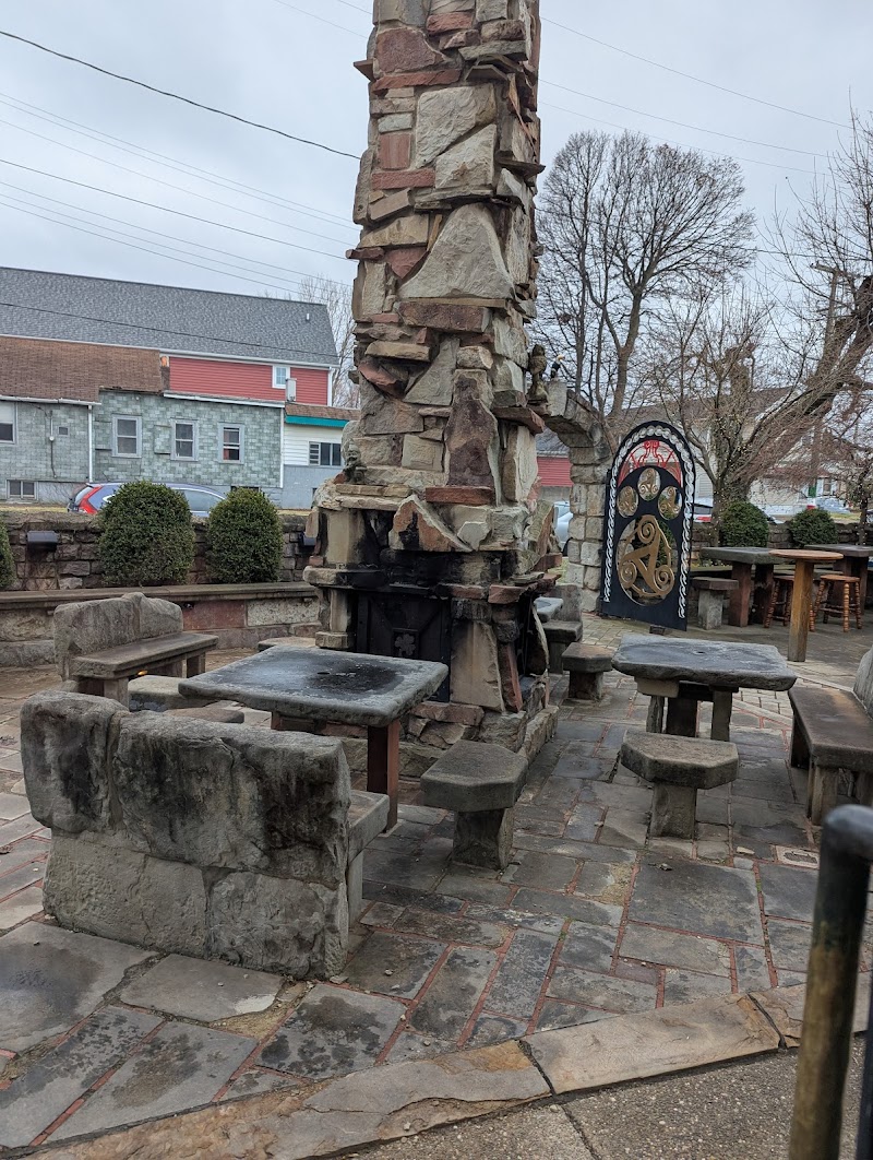 Stone Mad Pub Cleveland atmosphere