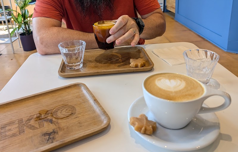 Lekko Coffee Cleveland atmosphere