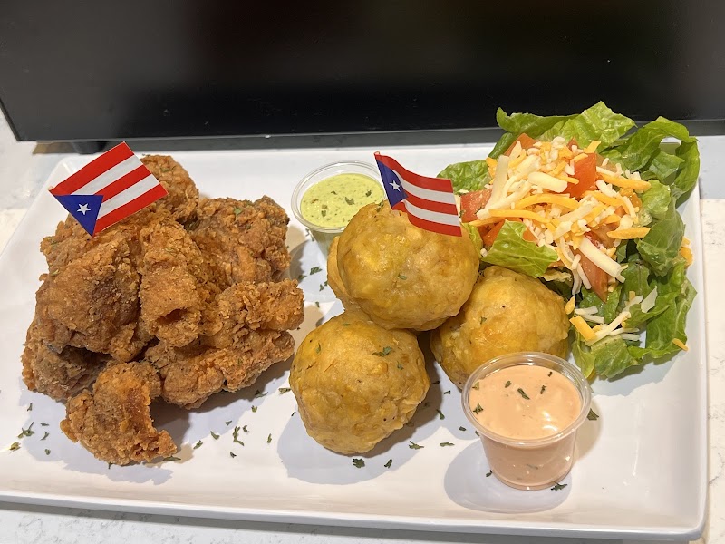 El Kiosquito Boricua Cleveland food