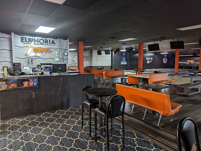 Euphoria Restaurant & Oxygen Lounge in Cleveland