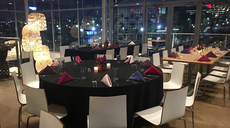 Lakeside Event Space at Nuevo Cleveland atmosphere