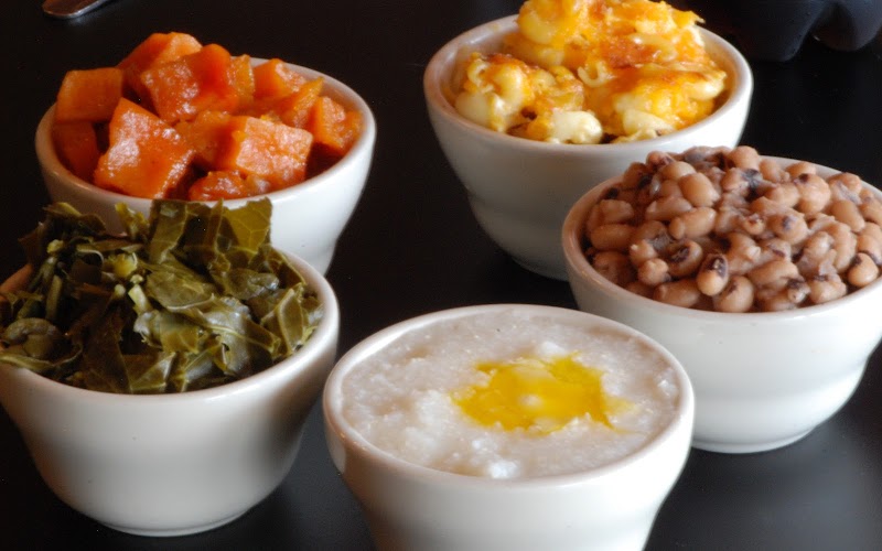 Angie's Soulfood Cafe' Cleveland atmosphere