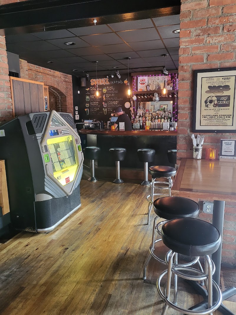 JUKEBOX Cleveland atmosphere