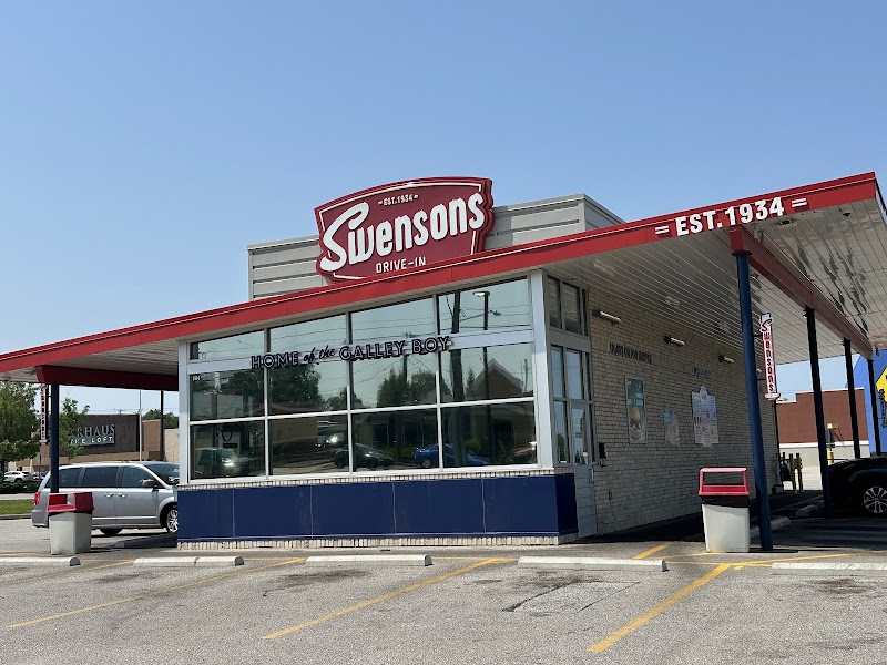 Swensons Drive-In Cleveland atmosphere