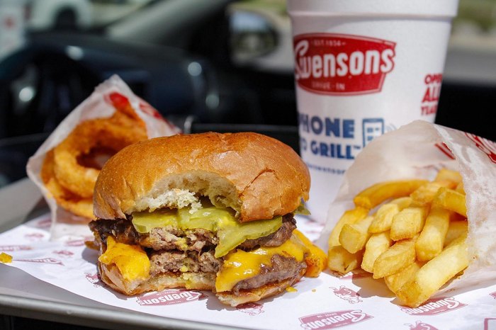 Swensons Drive-In Cleveland atmosphere