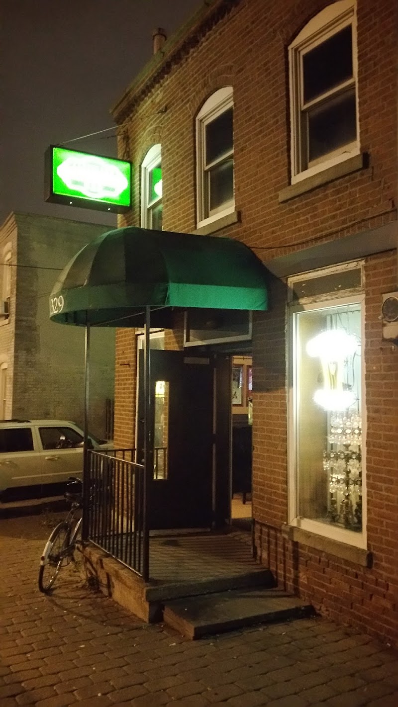 Carney's Top of the Flats Bar Cleveland atmosphere