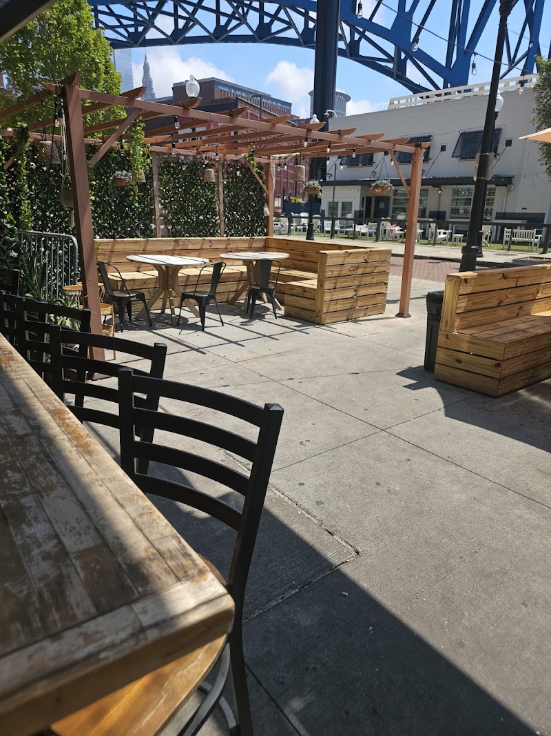 Cocky’s Bagels + Bar Cleveland atmosphere