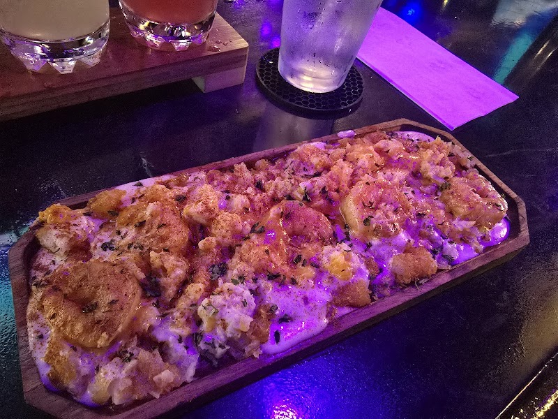 Pure Soul & Seafood Cleveland atmosphere