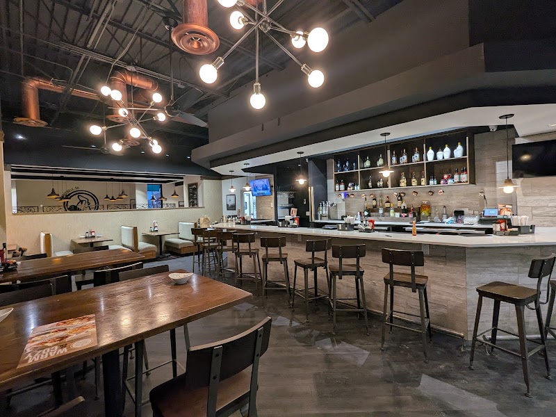 Another Broken Egg Cafe Cleveland atmosphere