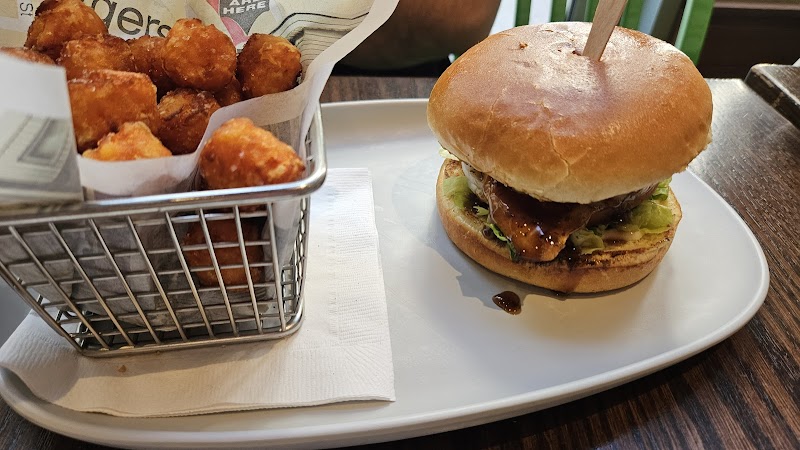 Wahlburgers Cleveland atmosphere