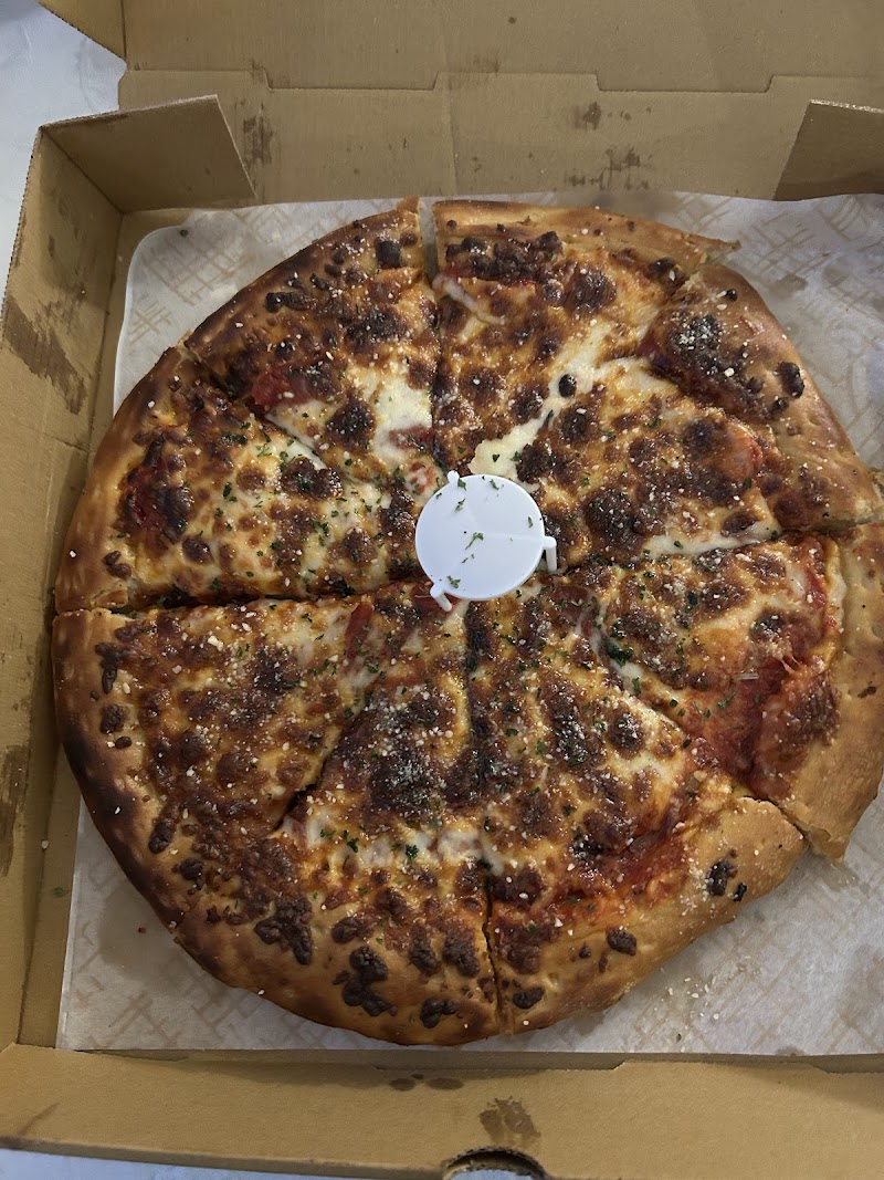 The GrillFather Pizza & Wings Cleveland atmosphere