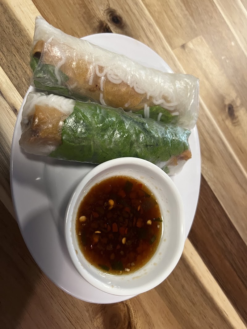 Cyclo Vietnamese restaurant Cleveland atmosphere