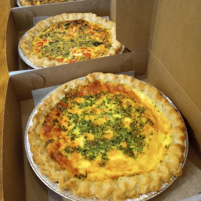 The HoneyBirch Bakehouse Cleveland atmosphere