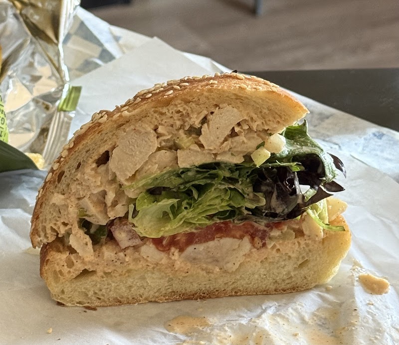 The HoneyBirch Bakehouse Cleveland atmosphere